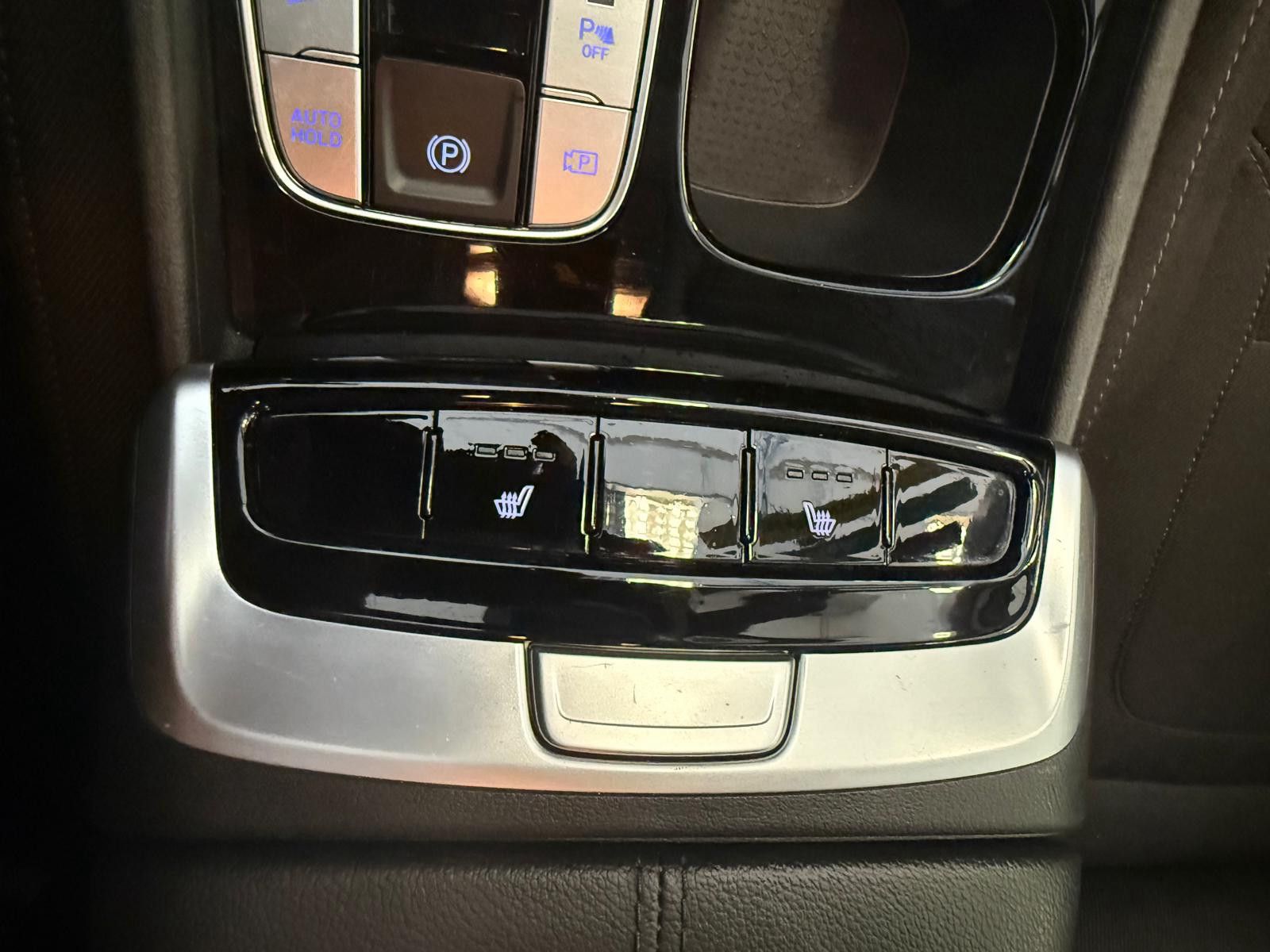 Fahrzeugabbildung Hyundai Tucson Select Mild-Hybrid 4WD / AHK / LED / NAVI