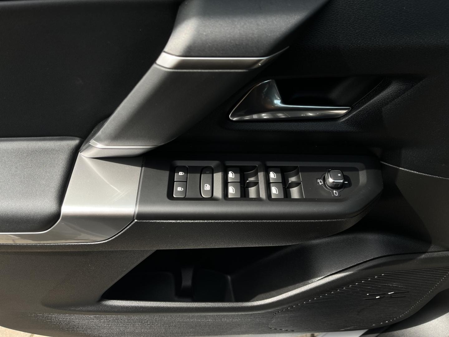 Jeep Compass First Edition ACC+PDC+CARPLAY+KAMERA+SHZ