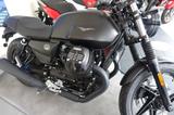 Moto Guzzi V7 Stone sofort verfügbar - Moto Guzzi Motorräder in Köln