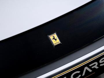 2025 Ferrari 12CILINDRI 缩略图 45