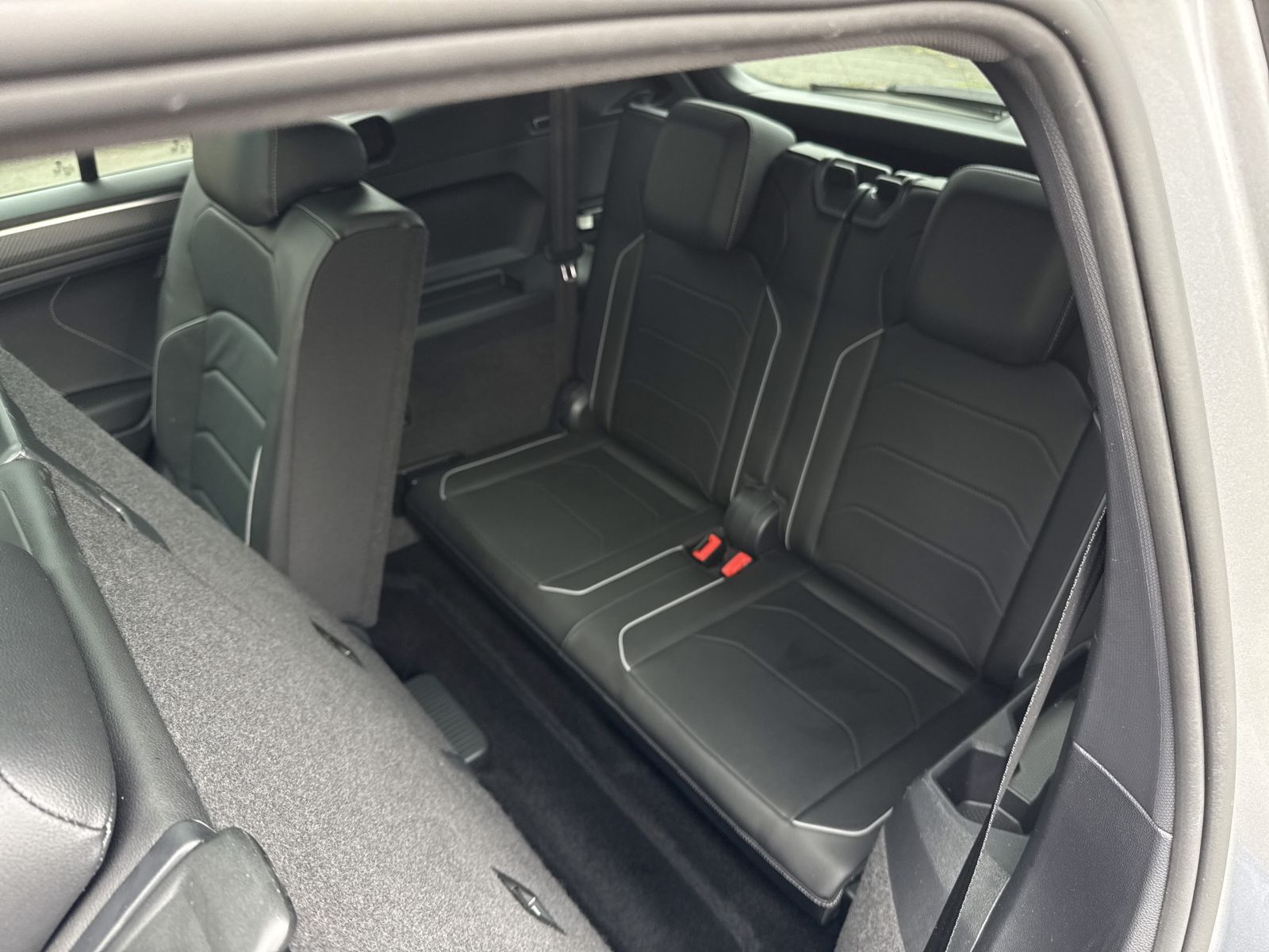 Volkswagen Tiguan Allspace R-Line 2.0 TDI 4Motion DSG PANO foto 14