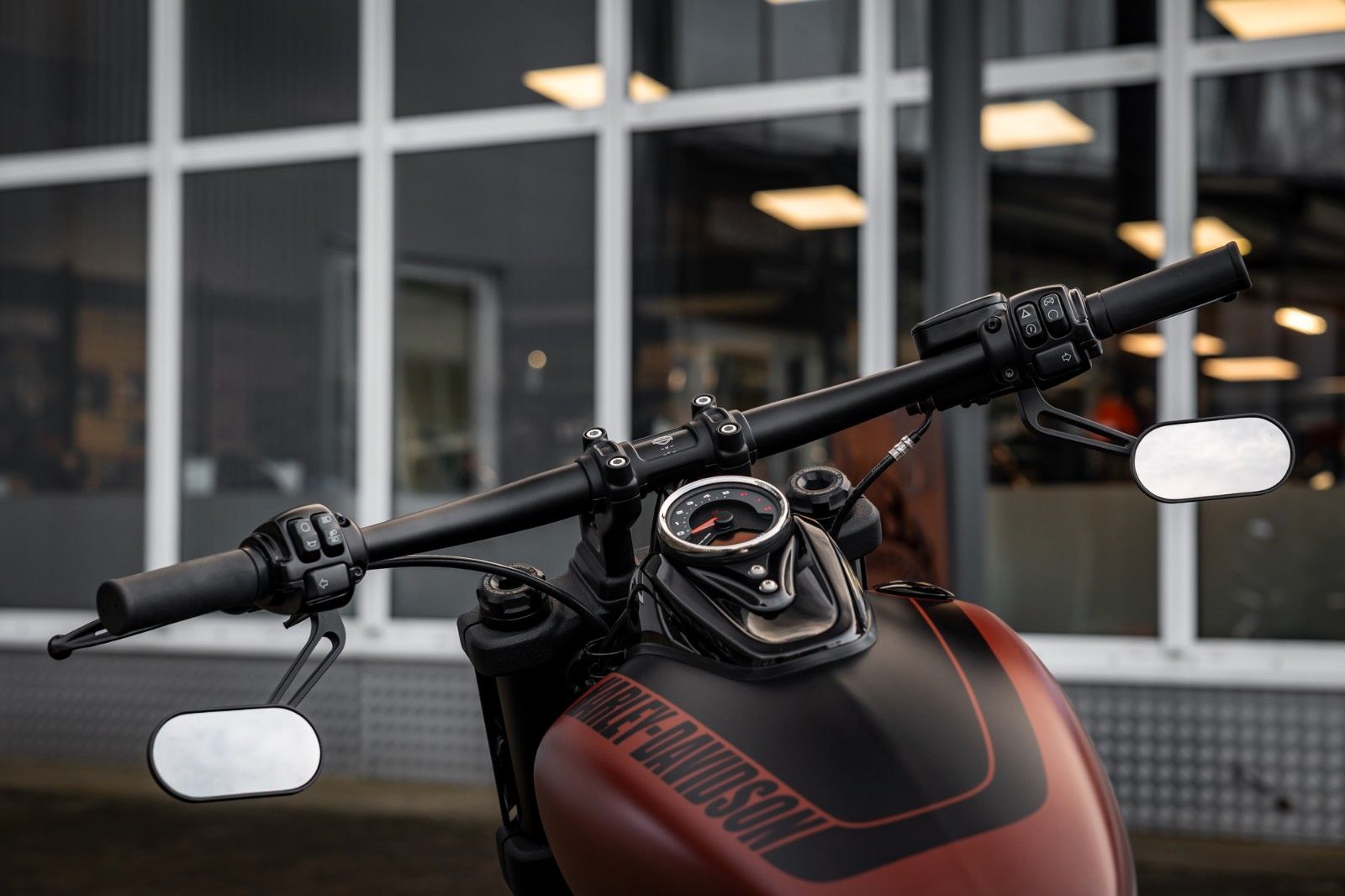 Fahrzeugabbildung Harley-Davidson FXFBS FAT BOB 107 CUI SOFTAIL - S&S Auspuff