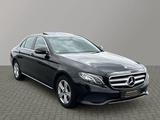 Mercedes-Benz E 220d *Avantgarde*Schiebedach*Ambientebeleucht* - Mercedes-Benz E-Klasse Gebrauchtwagen in Bremen