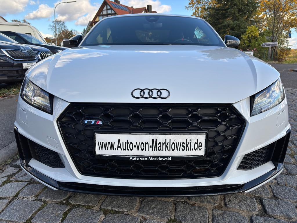 Audi TTS