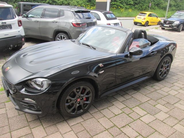 Fiat Abarth 124 Spider 1.4 MultiAir Turbo