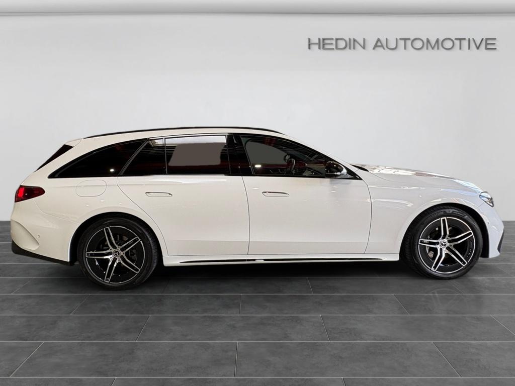 Mercedes-Benz E 220 d T 4M AMG|NIGHT|DISTR|360°|AHK|DIGI-Light