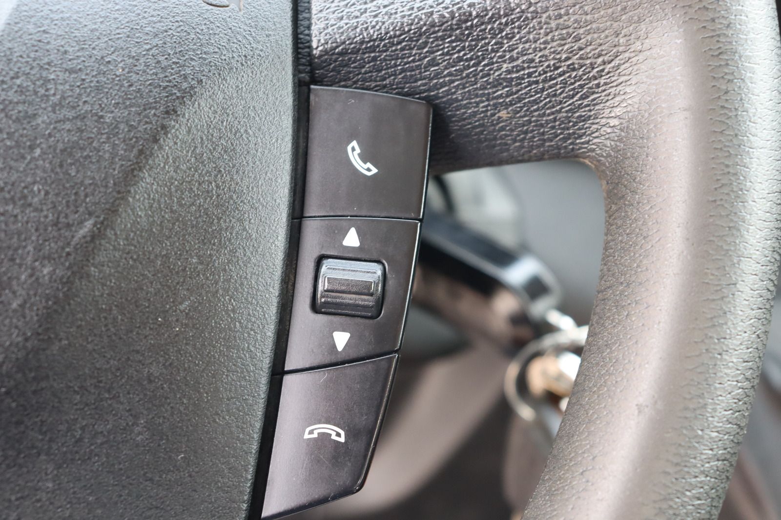 Fahrzeugabbildung Iveco Daily 35S15 3.0 D Kipper * AHK * bis 3.5t 35 150
