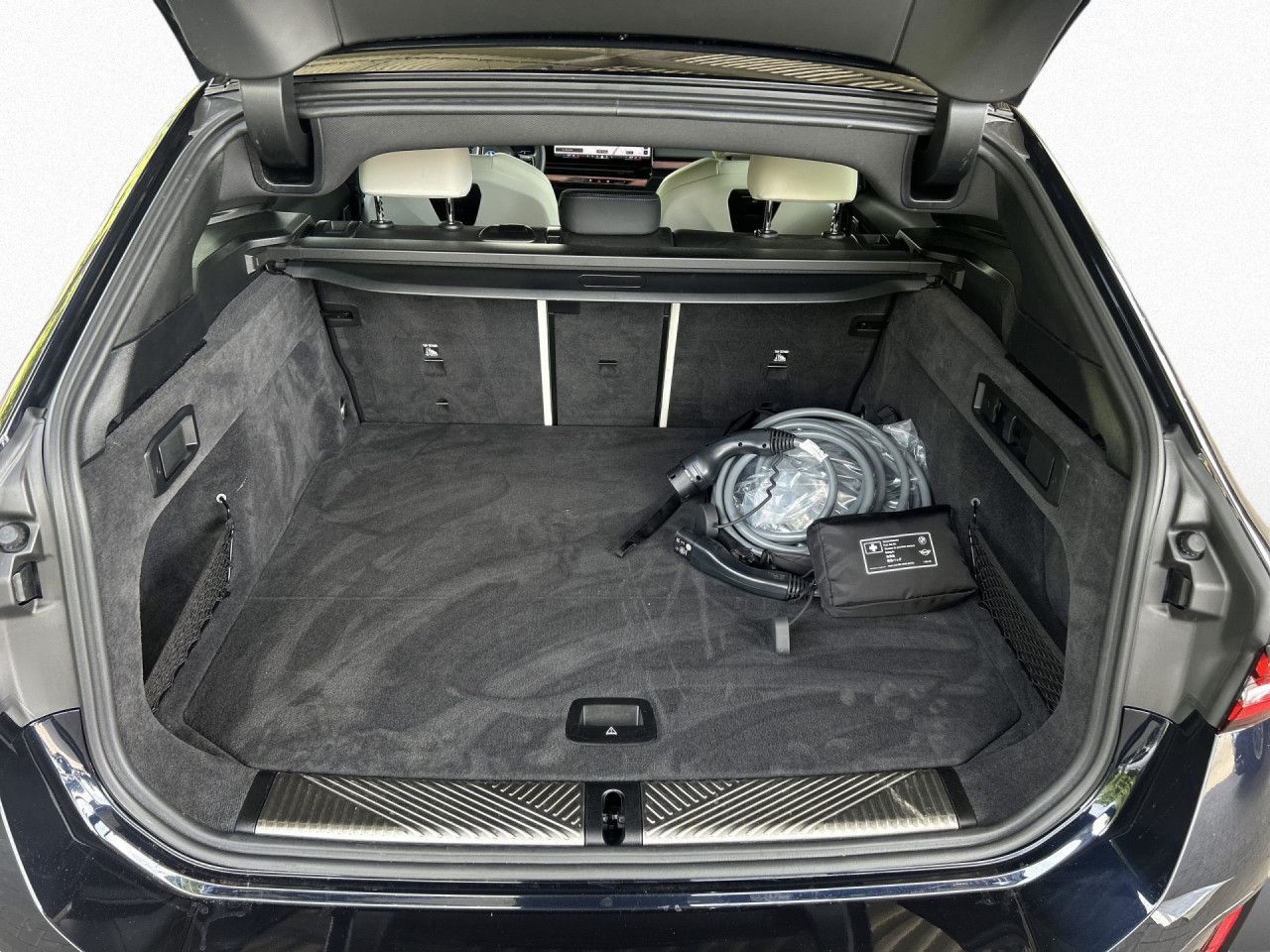 BMW i5 - Bild 22
