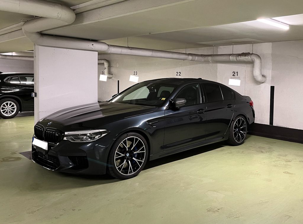 Image of BMW M5