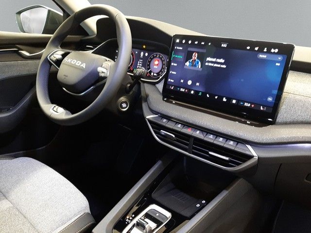 Fahrzeugabbildung Skoda Octavia Combi Selection 2.0TDI DSG PANO Leder