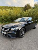 Mercedes-Benz E 300 e Autom. - AMG Line, Nightpaket Exterieur - Mercedes-Benz E 300 mit Hybrid-Antrieb