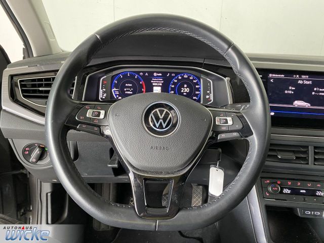 Polo 1.0 TSI Highline NAVI KLIMA PDC LED