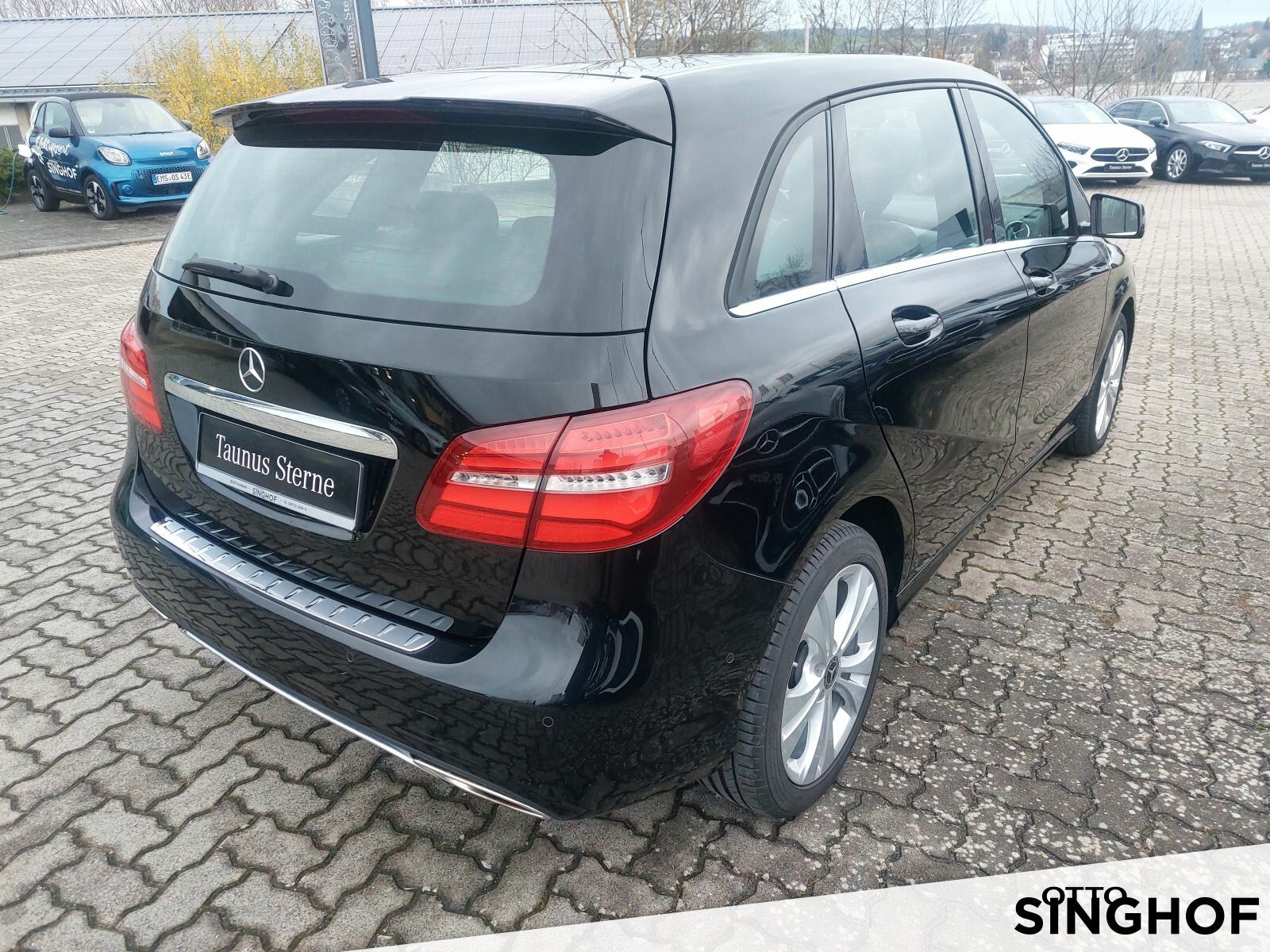 Fahrzeugabbildung Mercedes-Benz B 200 d Urban +LED+Navi+Park Ass+Fernlicht Ass+