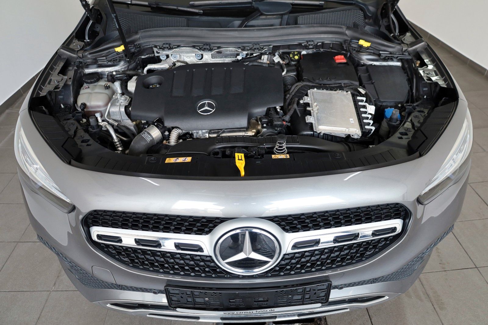 Fahrzeugabbildung Mercedes-Benz GLA 200 d, Automatik, Teillled., Navi, LED, Kam