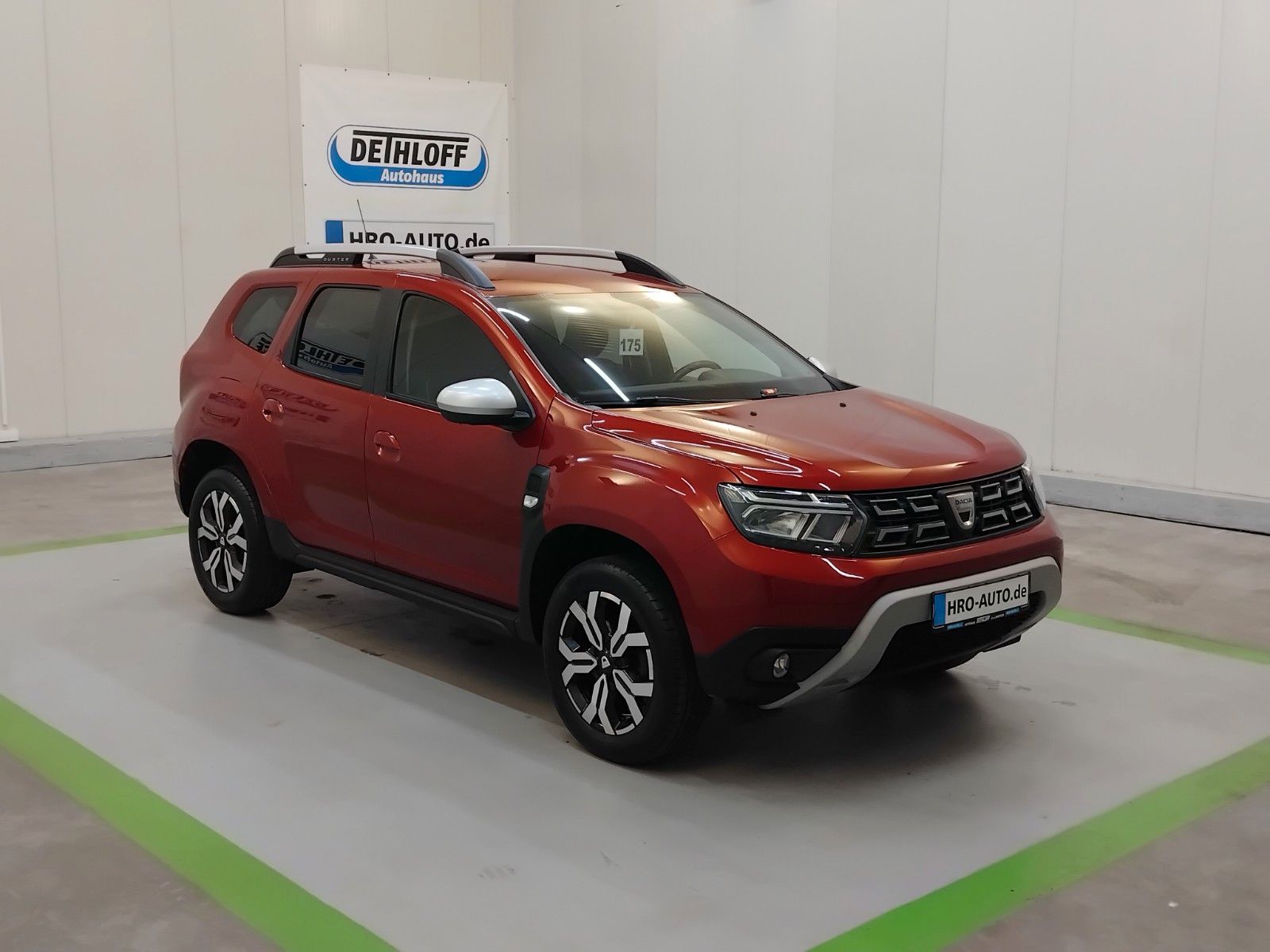 Dacia Duster (08/2022, Benzin)