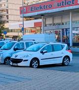 Peugeot 207 SW. BJ 2007 - Peugeot 207 aus 2007: SW