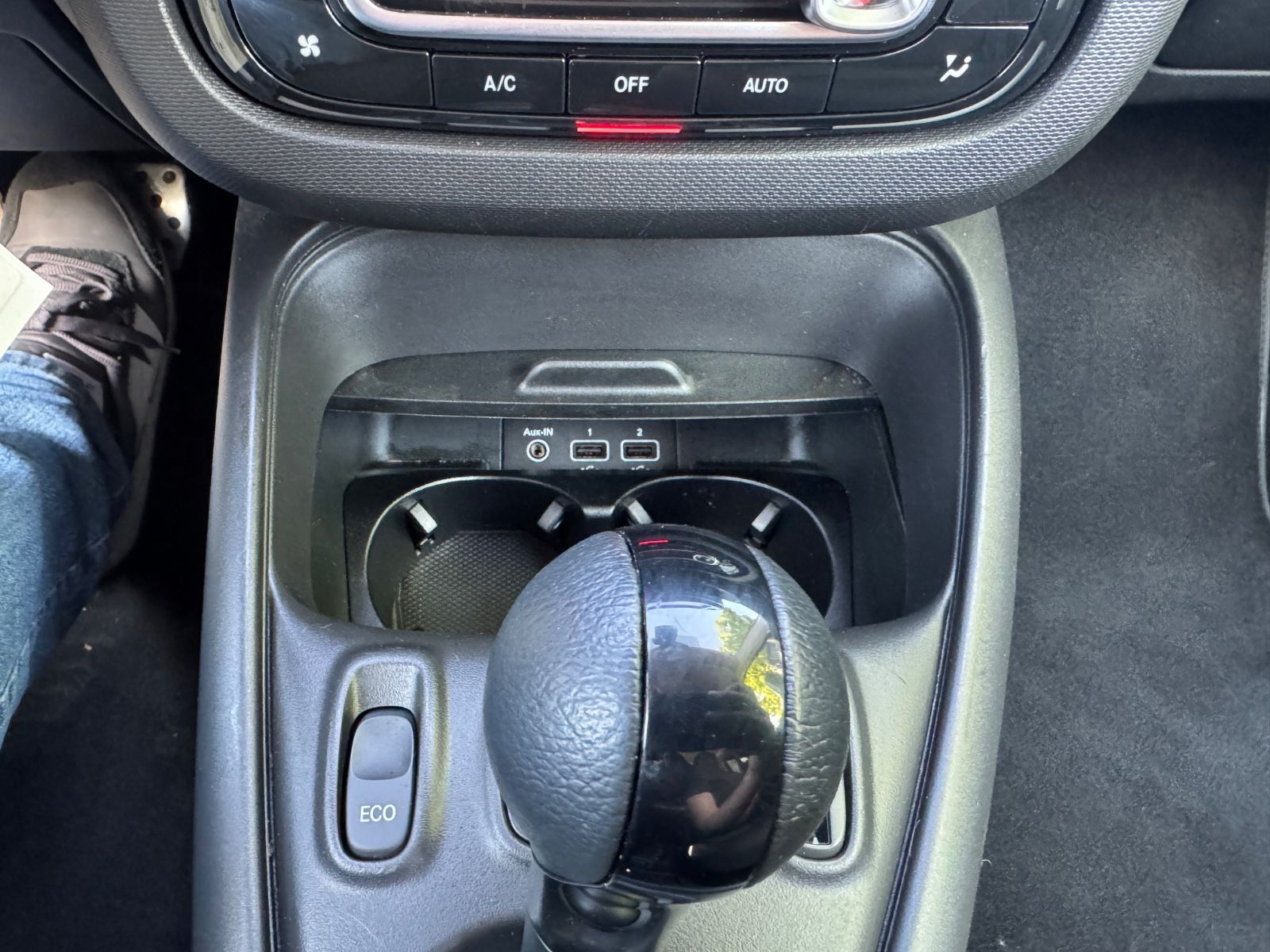Fahrzeugabbildung Smart ForTwo fortwo coupe EQ Klima+22KW+Tempomat