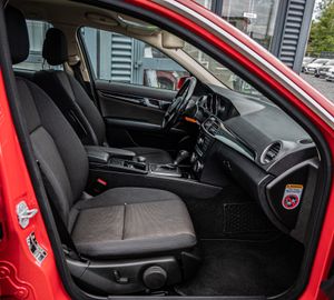 Fahrzeugabbildung Mercedes-Benz C 250 CDI T-Modell 4Matic  |NAVI|PDC|KLIMA|