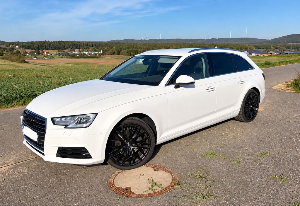 Image of Audi A4