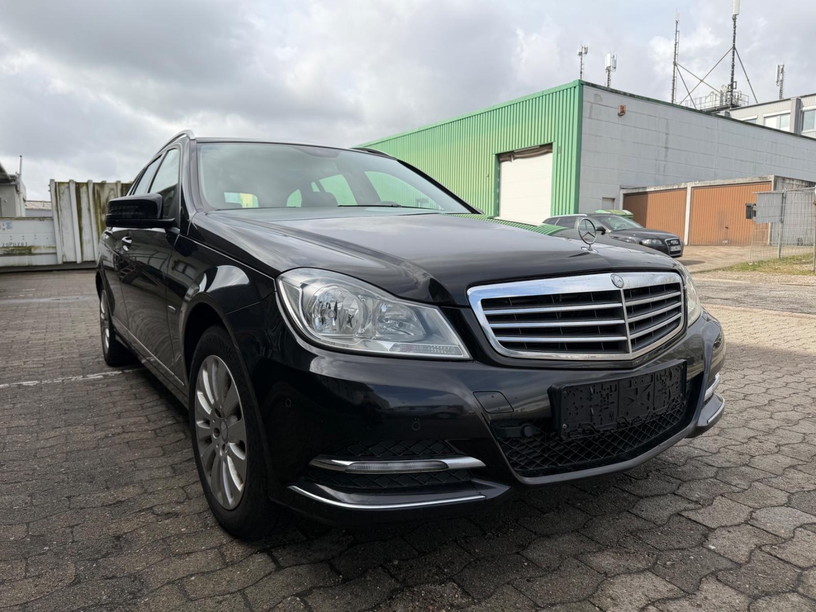 Mercedes-Benz C 180 C T-Modell C 180 T CGI BlueEfficiency
