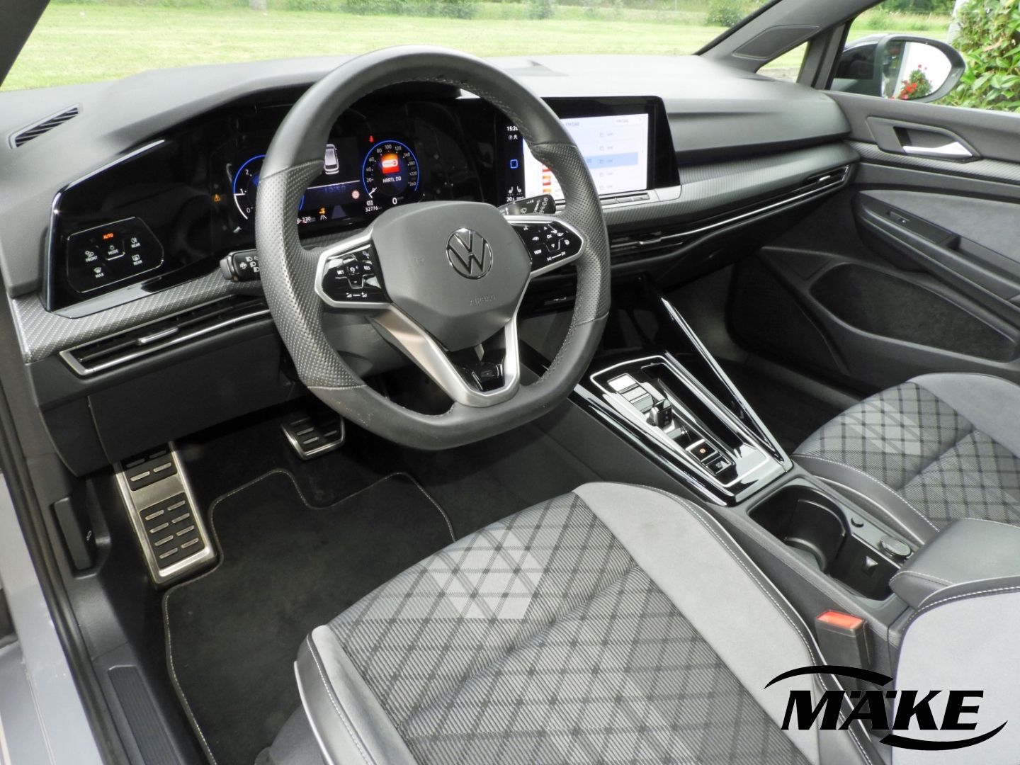 Golf Variant Black Style 2.0 TDI DSG AHZV IQ.L R