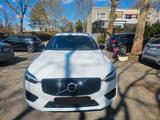 Volvo XC60 B4 R Design Geartronic R Design