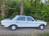 Mercedes-Benz 300 D W123 - Mercedes-Benz 300: D W123