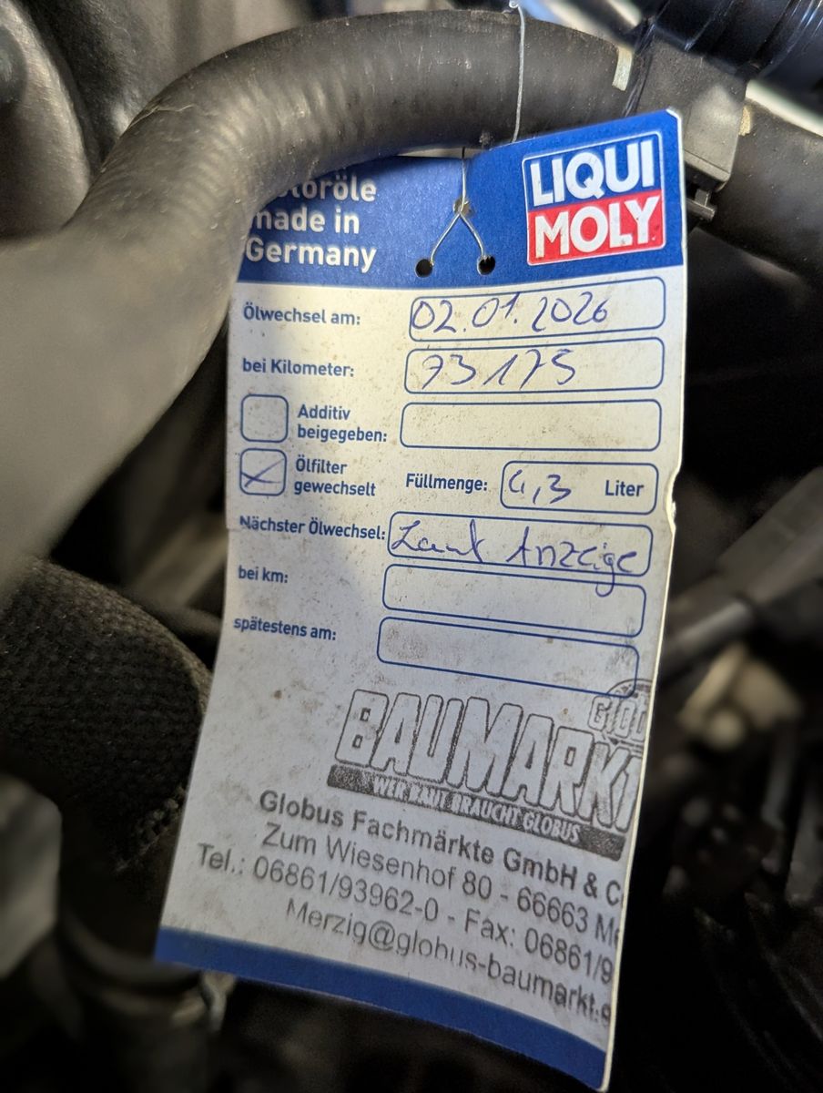 Fahrzeugabbildung Volkswagen Golf 1.5 TSI Matrix Kamera ACC Connect Plus