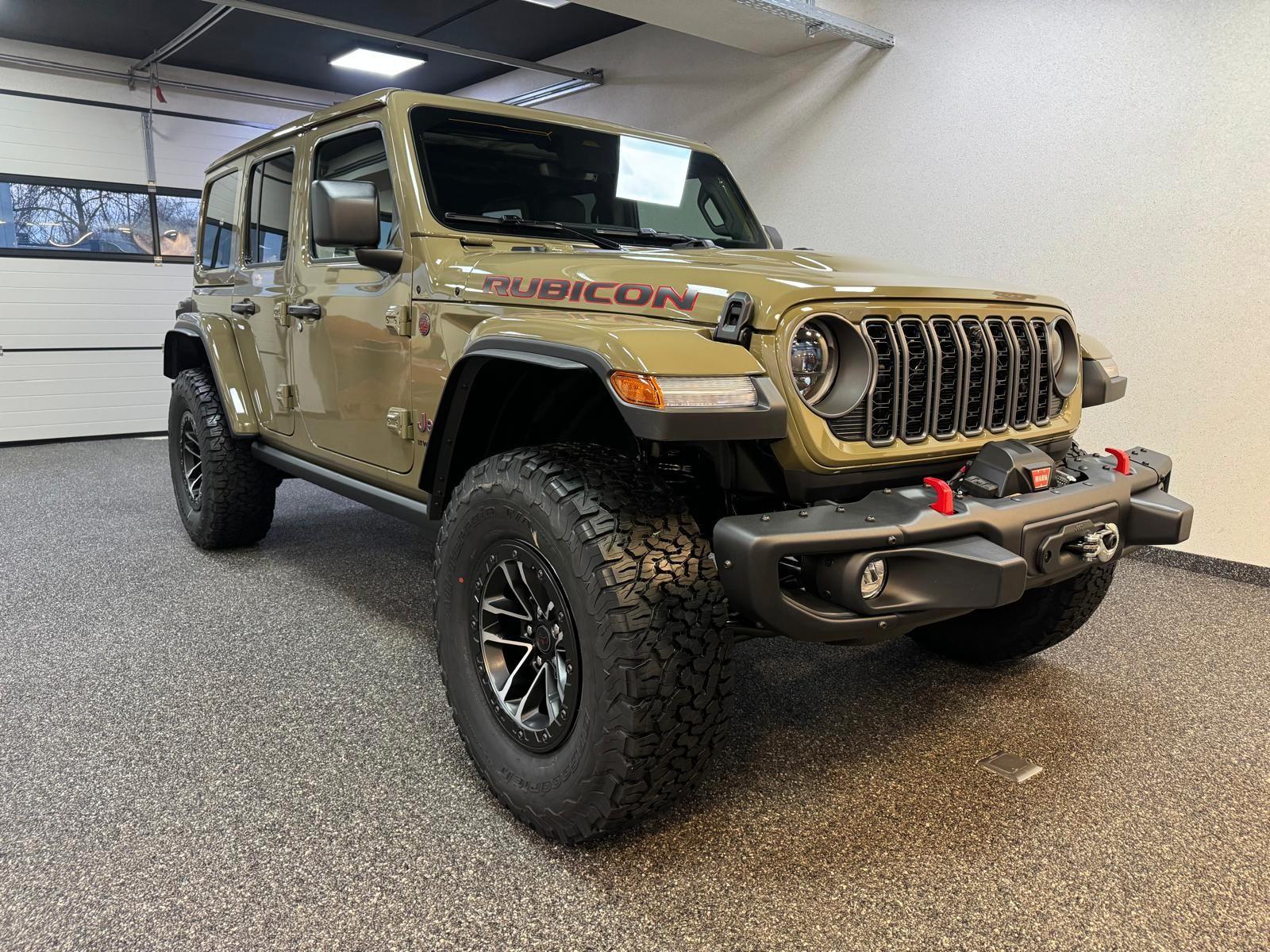 Jeep RUBICON X 3.6L-V6-CAM-HARDTOP-35"