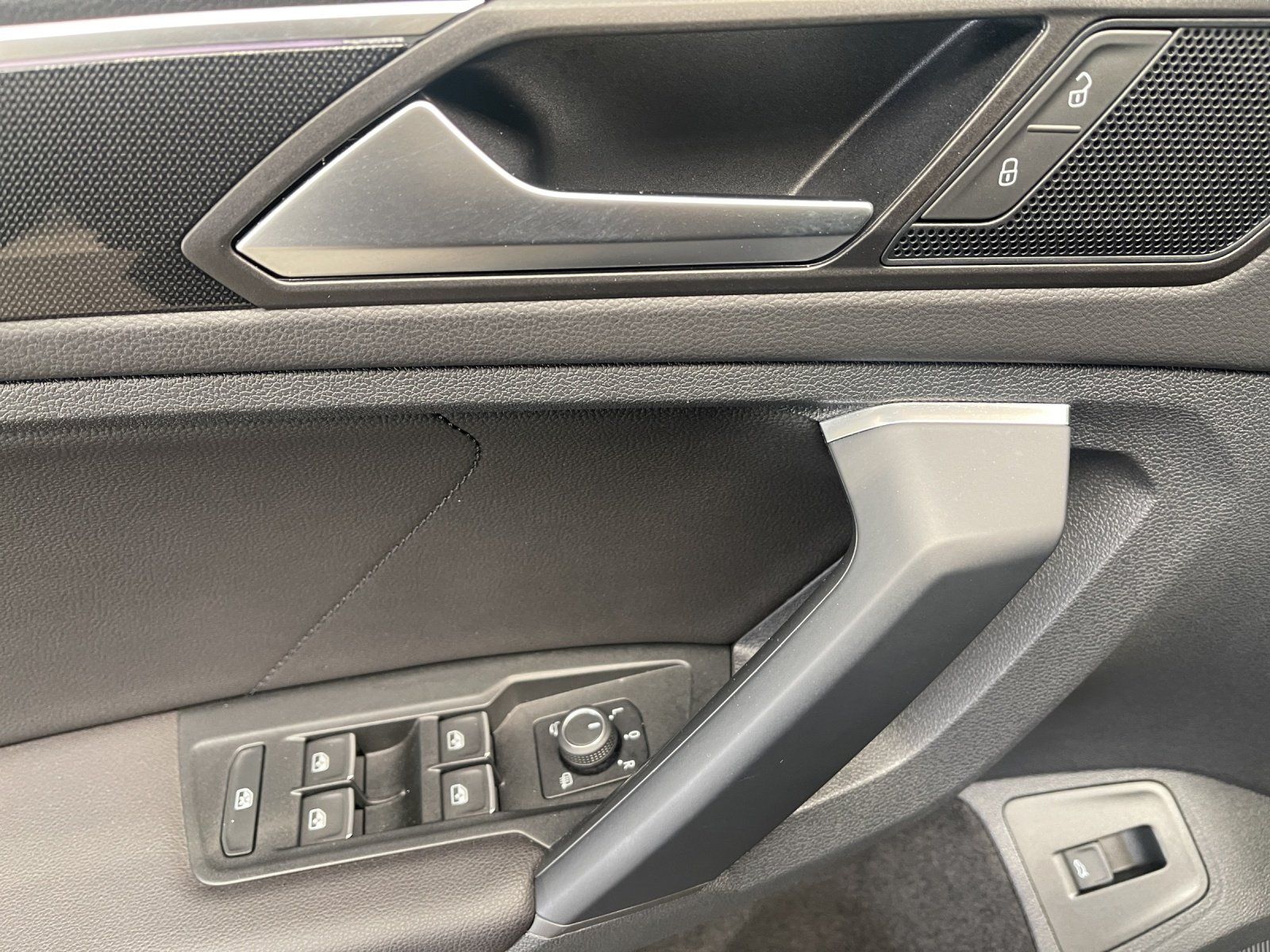 Volkswagen Tiguan - Bild 10