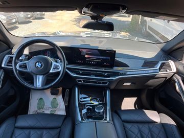 BMW X6 - 12