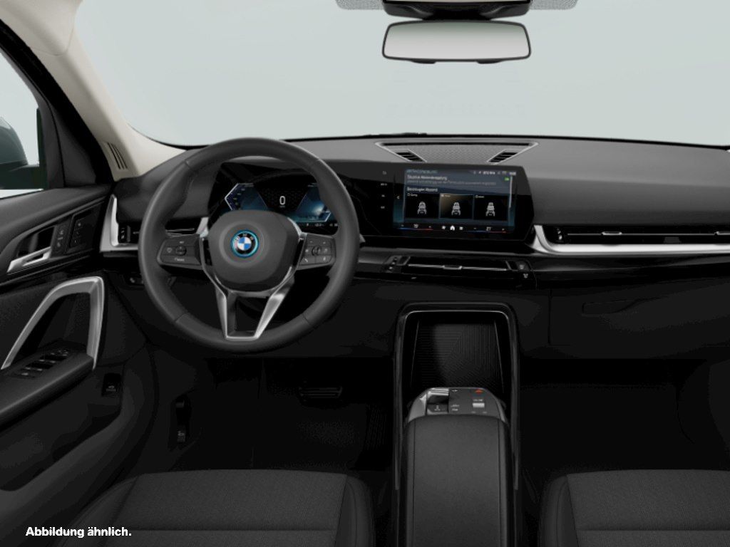 BMW iX2 - Bild 4