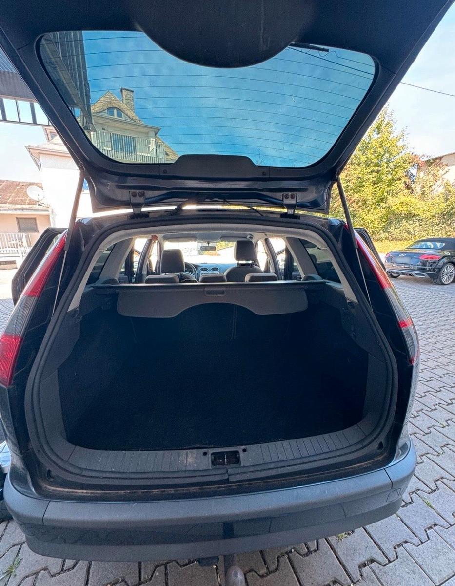 Ford Focus 2006 — photo 5