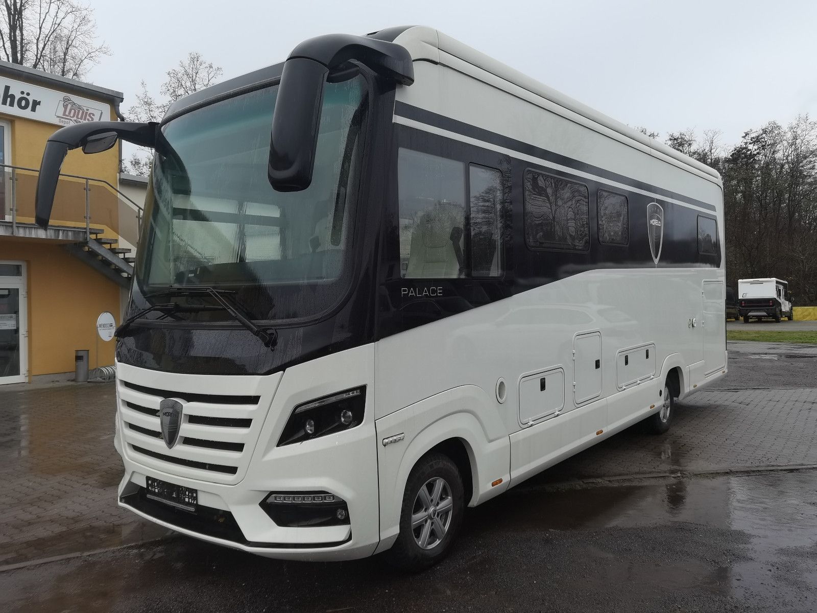 Fahrzeugabbildung Morelo Palace 85 L Trend, Daily 70 C 18