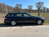 Mercedes-Benz E 250 CDI T BlueEFFICIENCY AVANTGARDE AVANTGARDE