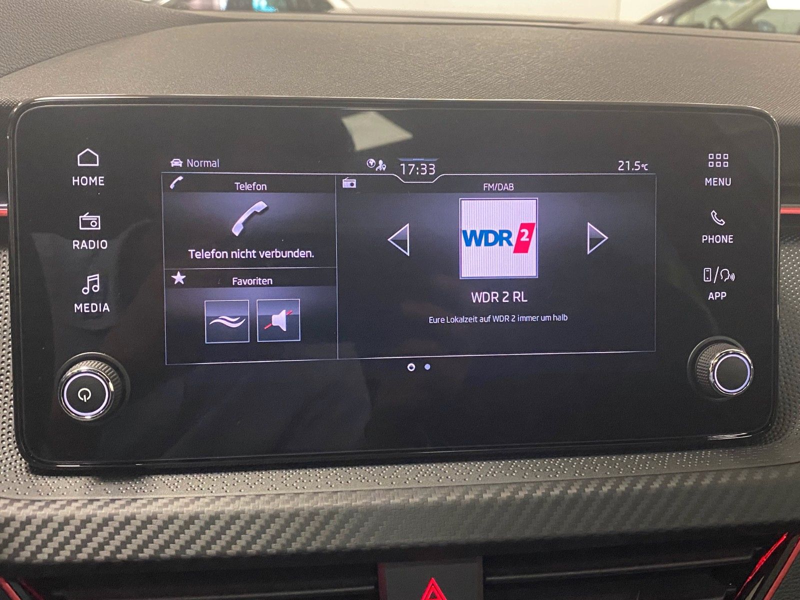 Fahrzeugabbildung SKODA Kamiq 1.0 TSI DSG Monte Carlo+MATRIX+PANORAMA+BC