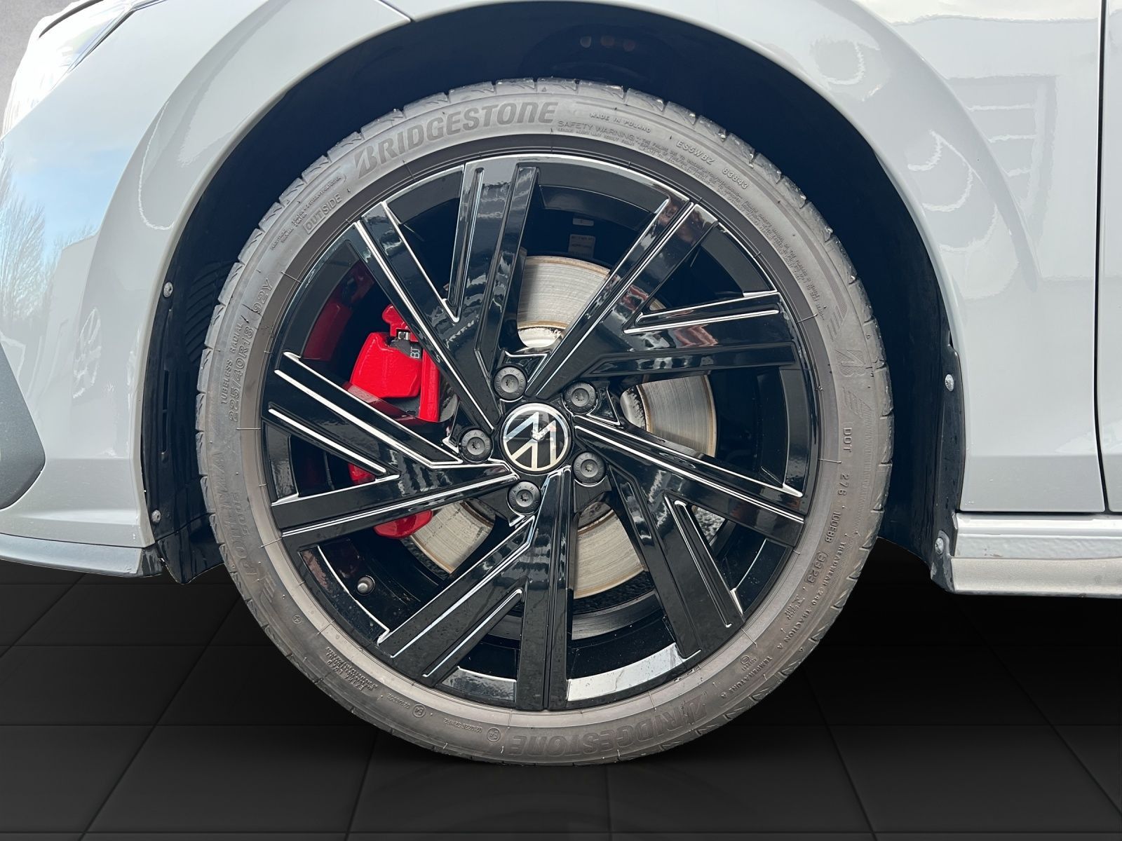 Golf VIII GTI 2.0 TSI DSG Navi*Kamera*ACC*Black