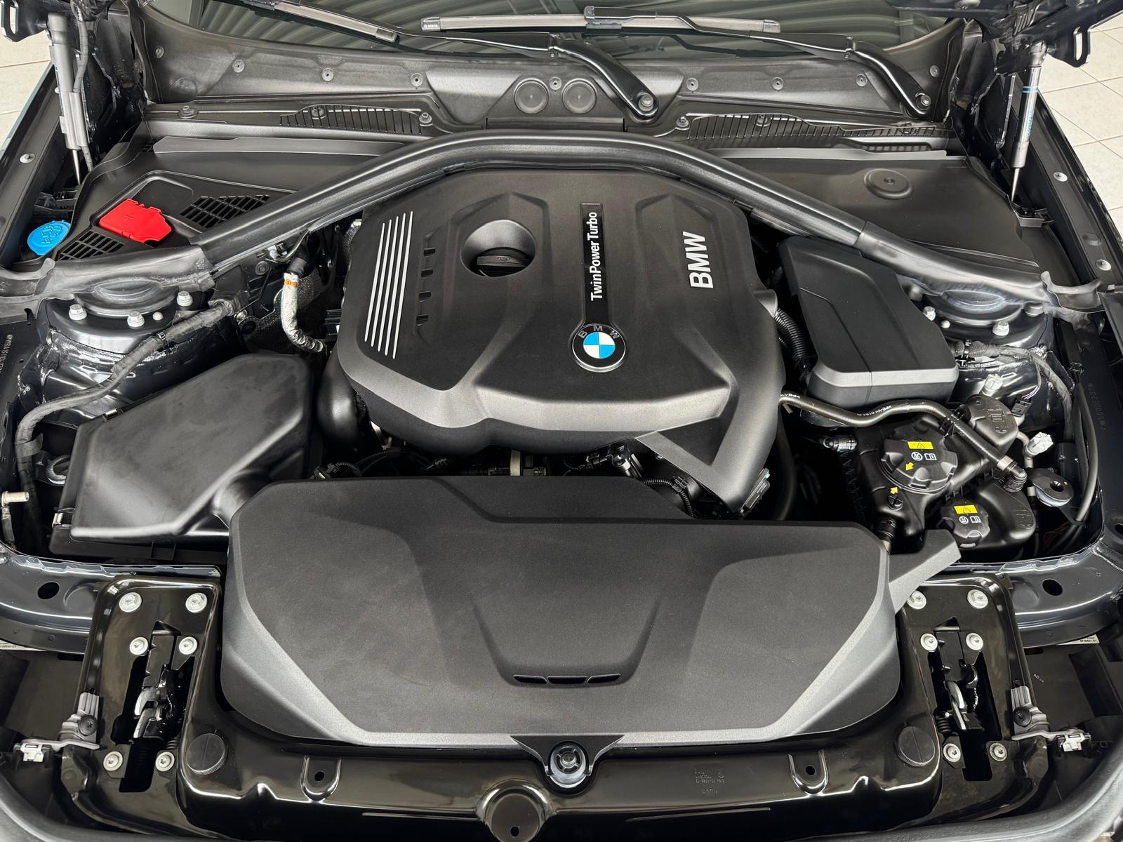 BMW 120i Advantage*Automatik*Navi*Tempo*SHZ*PDC*LED*