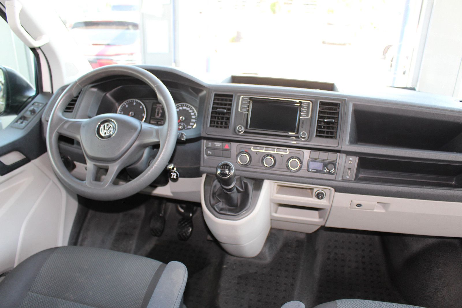Volkswagen T6 Hoppe Camper Wohnmobil foto 7