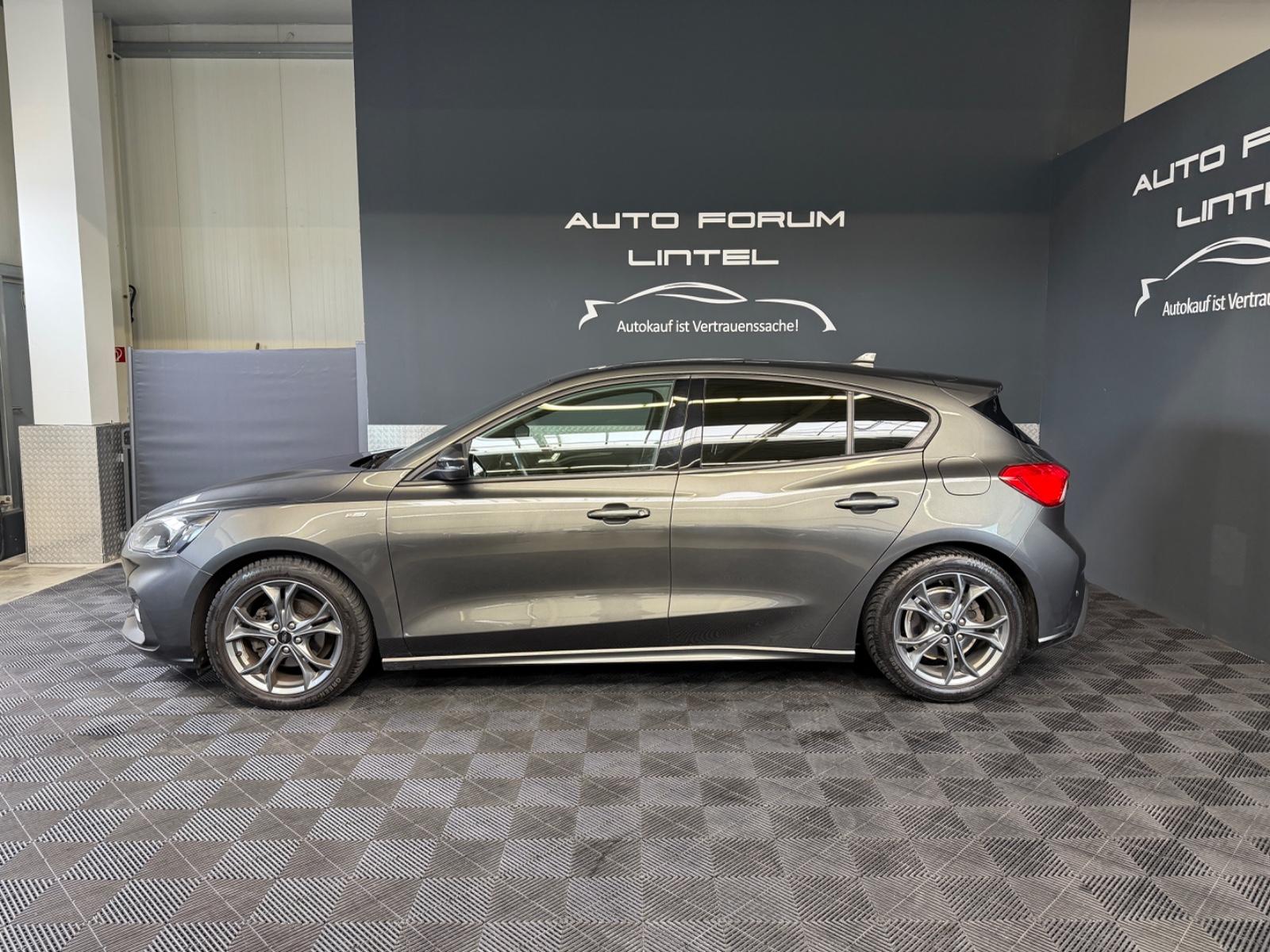 Ford Focus Lim. ST-Line 1.5-ALLWETTER-LED-KEYLESS