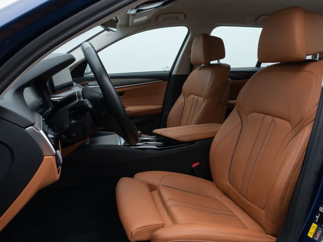 Foto Nummer 35: BMW 530e
