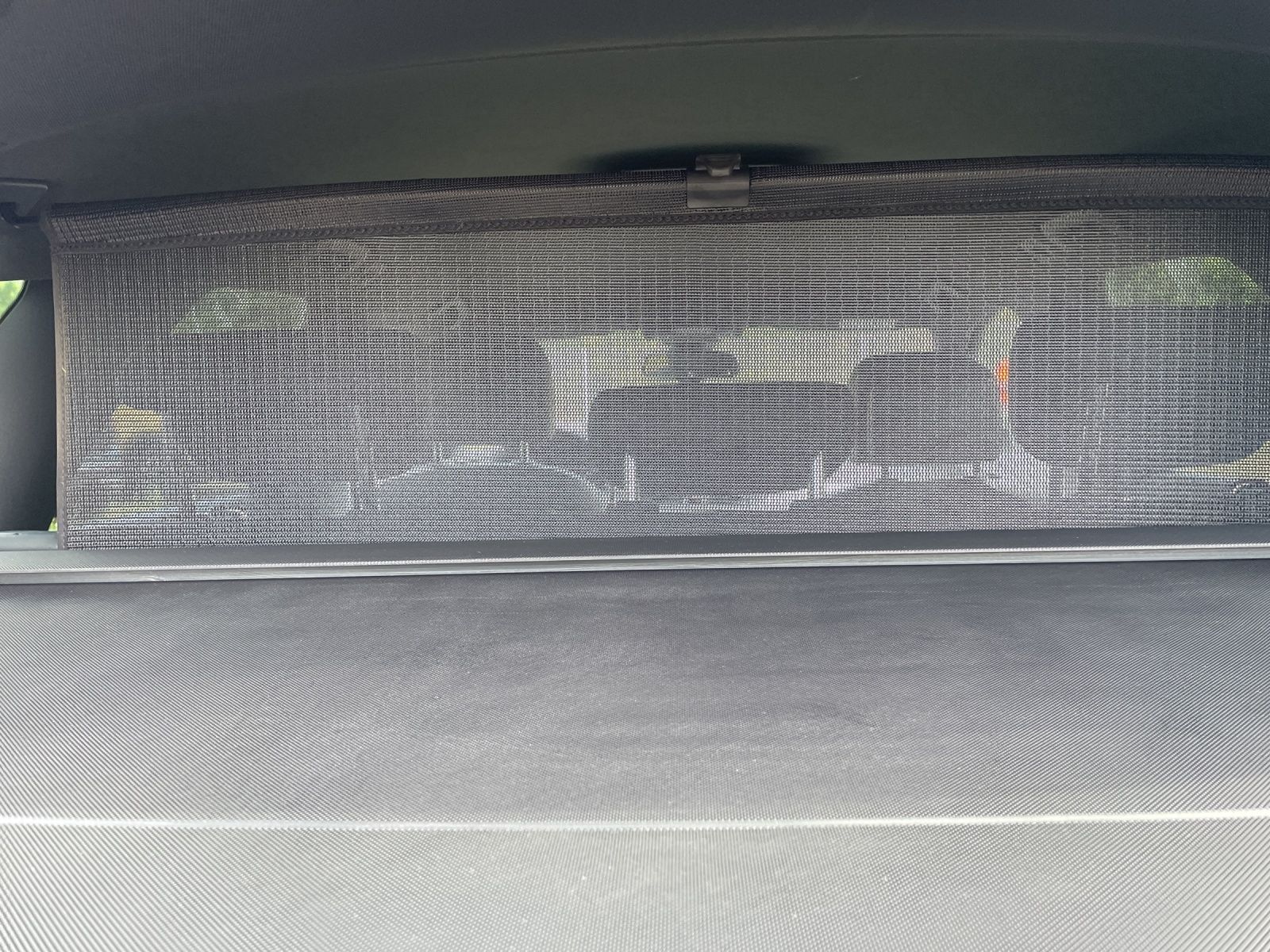Fahrzeugabbildung Audi A6 Avant S-Line TDI LED 20" AHK STH SHZ HuD PDC