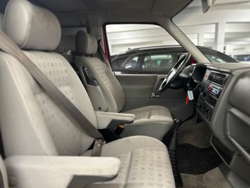 Volkswagen T4 Multivan - 9