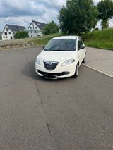 Lancia Ypsilon 0.9Twin Air Turbo - Lancia Ypsilon aus 2012