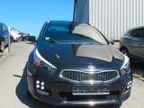Kia cee'd Sportswagon GT LINE-NAVI-KAMERA-SHZ-LHZ- - Kia cee'd Sportswagon mit Diesel-Antrieb: Automatik