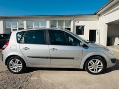 RENAULT Scenic *SCHECKHEFT*TÜV06/26*Klima*Keyless*AHK