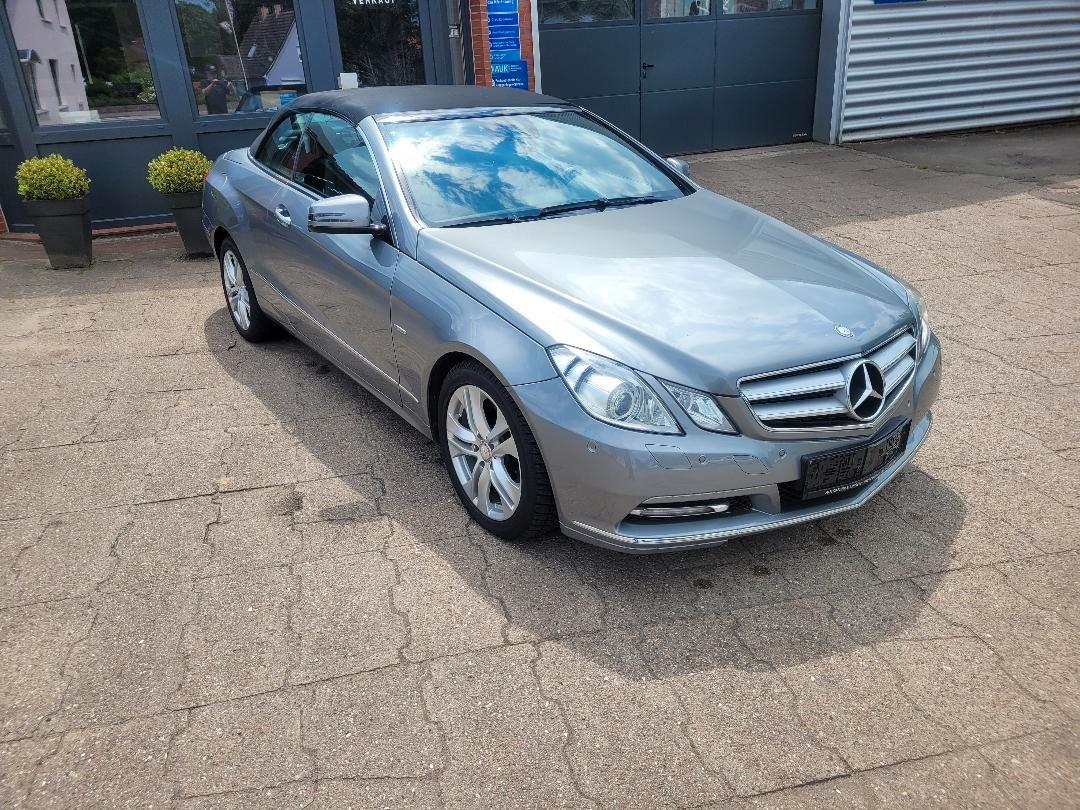 Mercedes-Benz E 220 Cabrio E 220 CDI BlueEFFICIENCY AVANTG.
