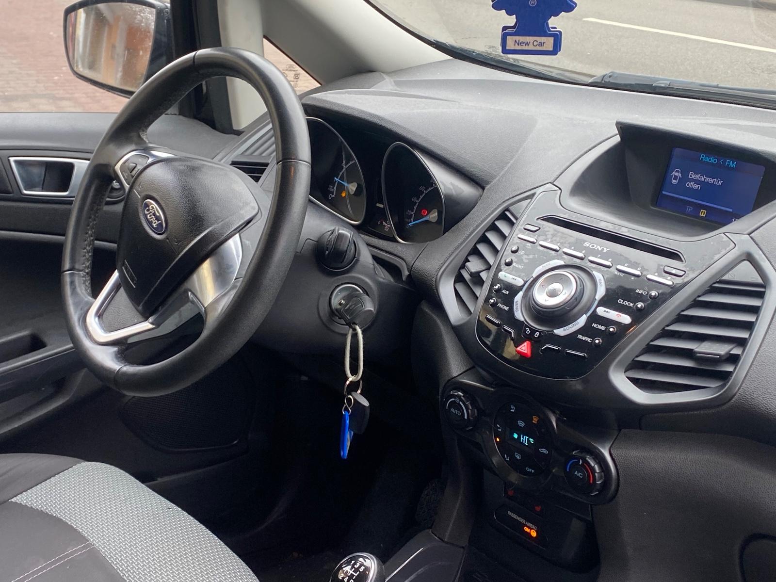 Ford EcoSport 1,0 EcoBoost 92kW Cool & Connect