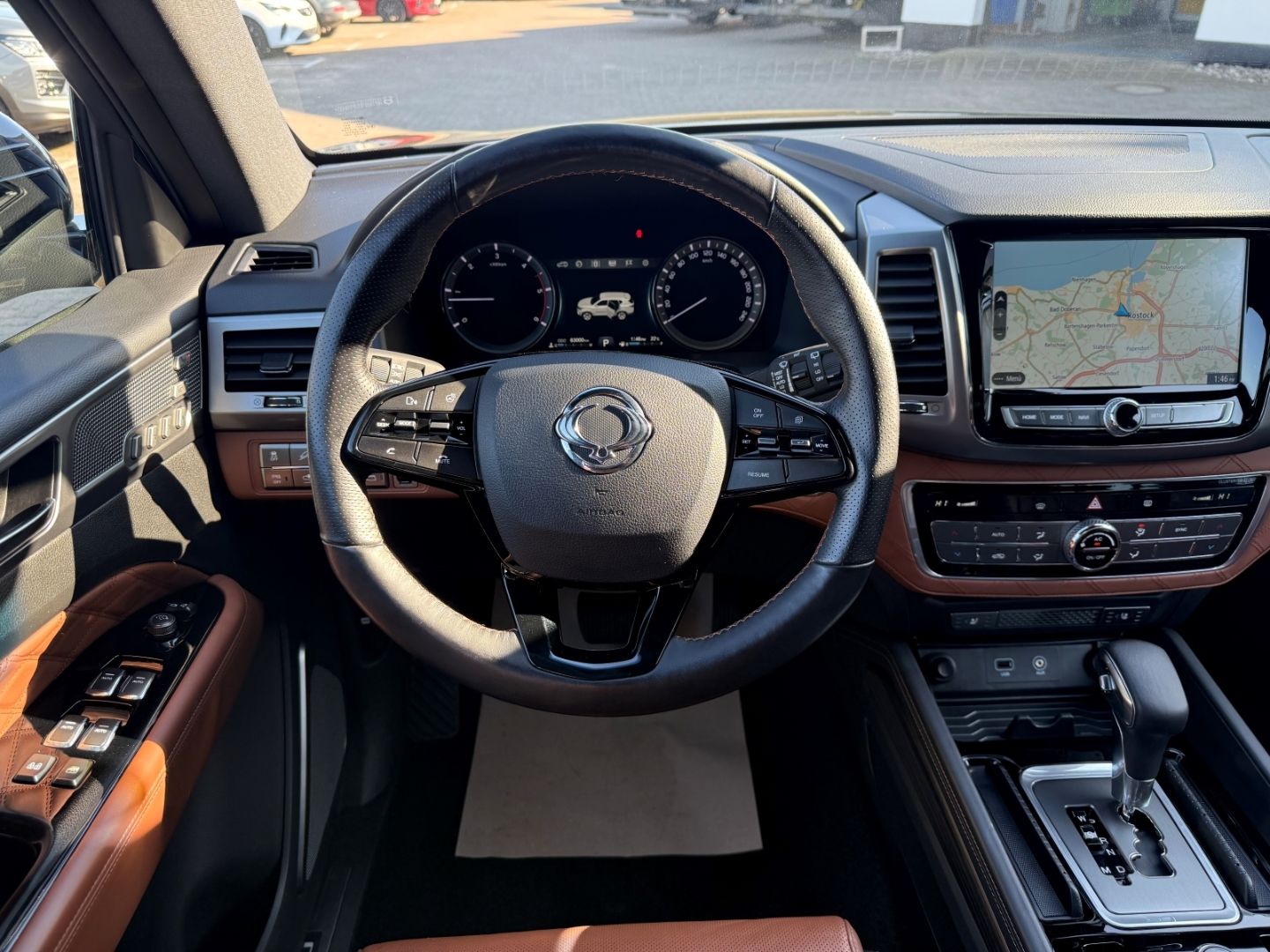 Fahrzeugabbildung KGM Rexton Sapphire 2.2D 4WD AT Top Zustand