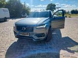 Volvo XC90 D5 AWD Geartronic R-Design  - Volvo XC90 Gebrauchtwagen in Hamburg